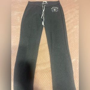 Cute Abercrombie & Fitch sweatpants
